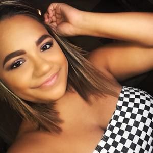 Meet your Posher, Keara